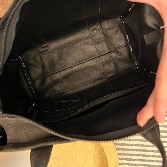 Marc Jacobs Black Canvas The Tote Bag with White Logo - Picture 4 of 9